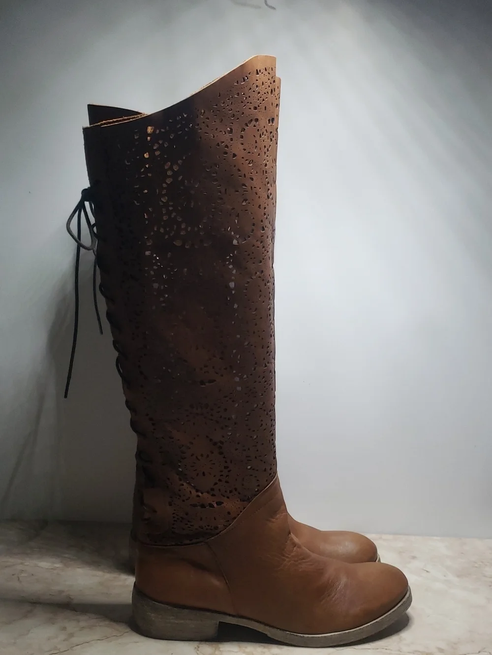 Sundance Women's Tall Brown Laser-Cut Leather Boots With Laces 41